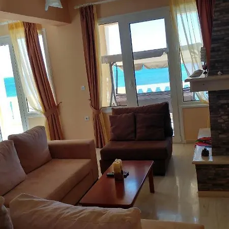 Purple Moon Creta * Achlia